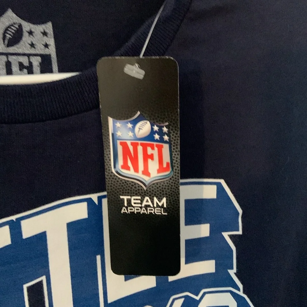 NWT - NFL Seattle SEAHAWKS T-Shirt Men’s Size Small - Picture 3 of 5
